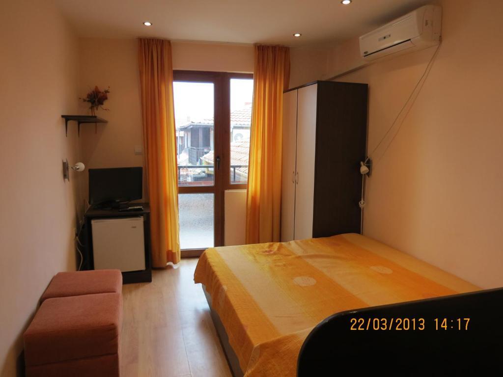 Family Hotel Lebed Nesebar Rom bilde
